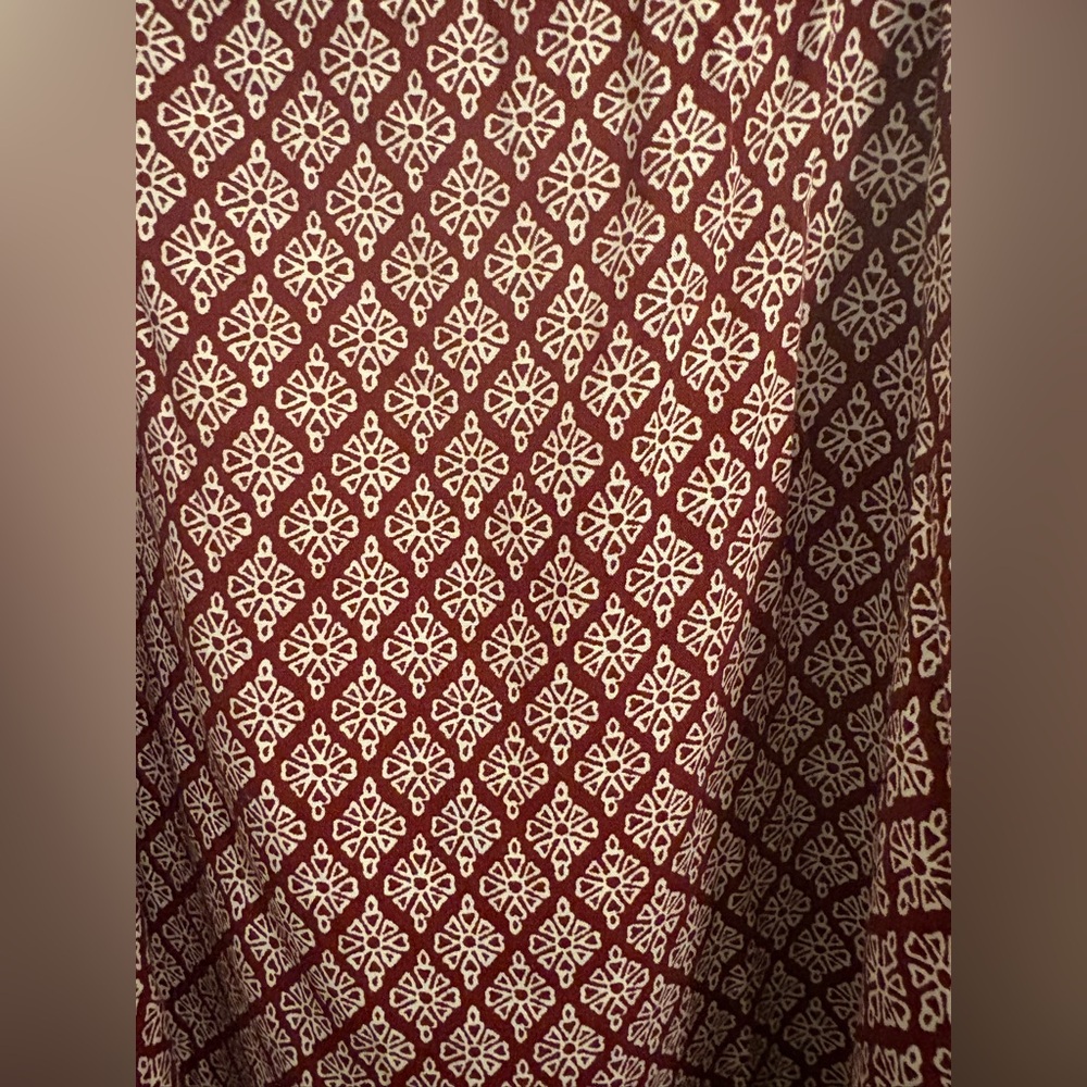 Red Patterned Top - Picture 3 of 7